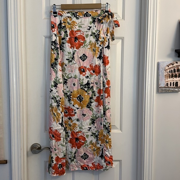 VOLCOM Women's Surfbird Skirt floral genuine wrap skirt 100% modal XS - Picture 4 of 6